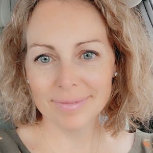 Meet your Posher, Pamela